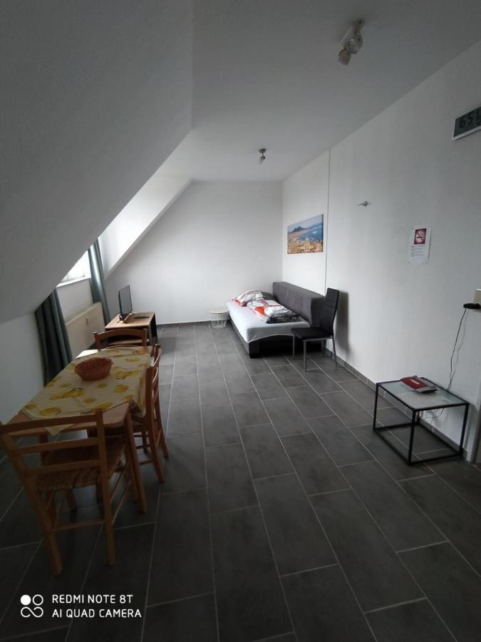 Appartment Bella Italia แอร์ฟชตัดท์ ภายนอก รูปภาพ